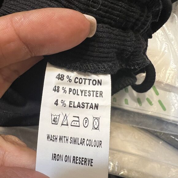 Outrageous Fortune NWT Ruched Side Ties Black Crop Top Tee Size 8 Minimalist - Picture 9 of 9